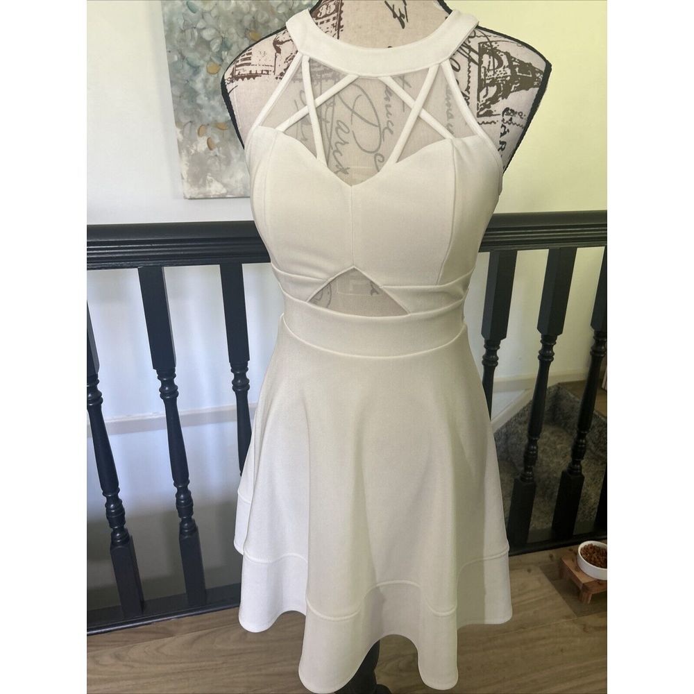 Honey and Rosie A-Line Dress‎ Womens Size S Cream Sleeveless High Neck